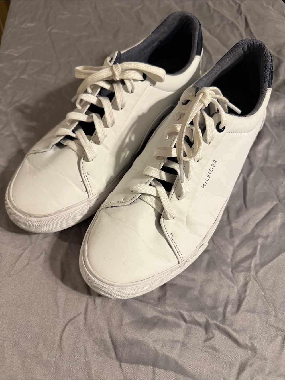 Tommy Men’s White Low-Top Leather Sneakers